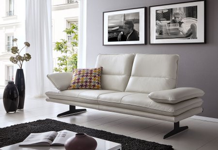 16777 broadway Z73-43 16777 broadway Z73-43